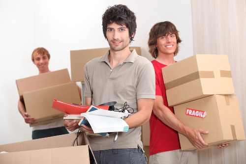 Aldgate man and van service for furniture, boxes, and deliveries
