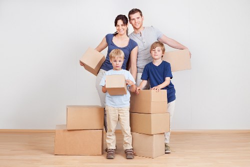 Professional van loading service in Aldgate
