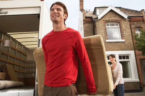 Organised storage space in Aldgate for personal and business belongings