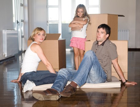 Customer confirming a man and van booking with service details